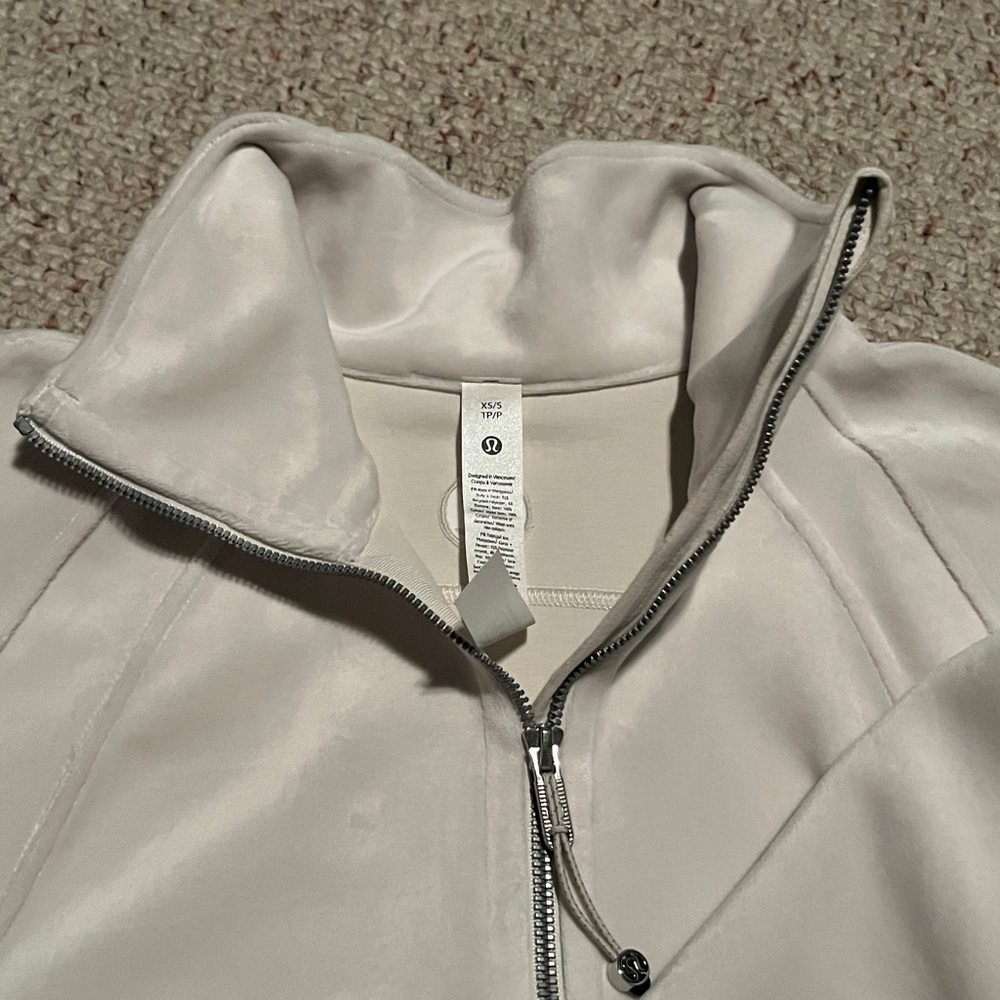 NWT Lululemon Scuba Oversized Funnel Neck *Velvet - Picture 4 of 8